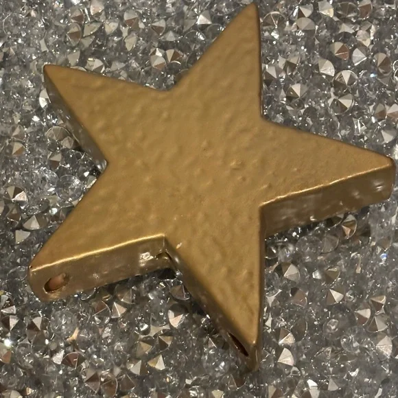 Gold Star - Picture 1 of 6